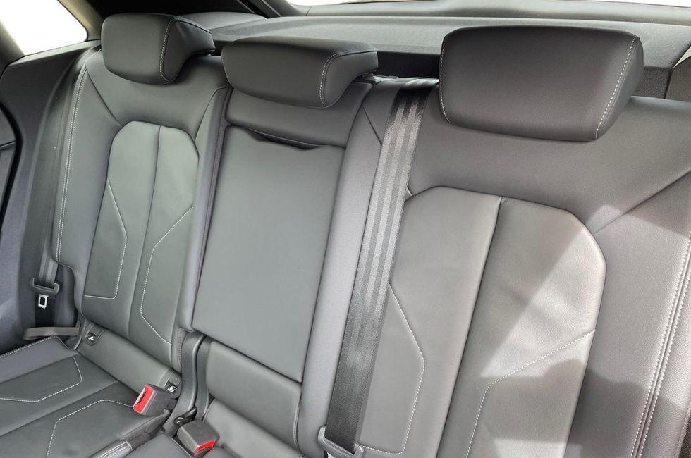 Audi Q3 Photo at-241bf5694d9a40a08dff8f1a825a7805.jpg