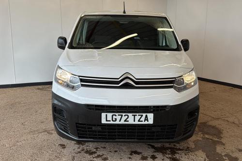 Citroen BERLINGO Photo at-2426cbbb536a4bf19c3cb2c5269c3f48.jpg