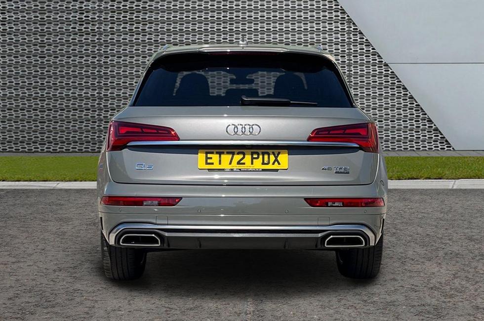 Audi Q5 Photo at-242d54cadbf2491ca56006b46e31f10c.jpg