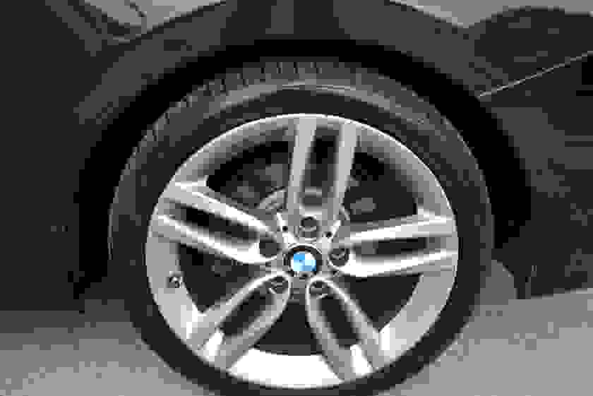 BMW 2 Series Photo at-24321c292383425d95ab8832175f103a.jpg
