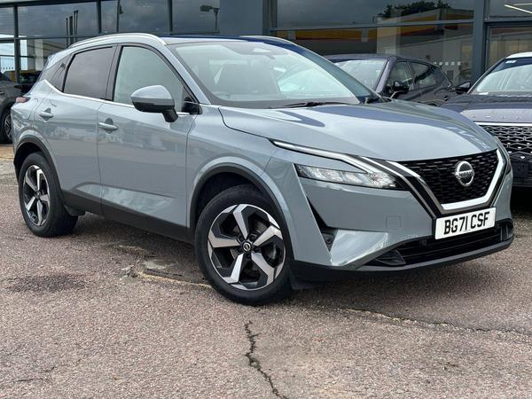 Used 2021 Nissan Qashqai 1.3 DIG-T MHEV N-Connecta Euro 6 (s/s) 5dr at Martins Group