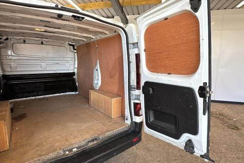 Renault TRAFIC Photo at-244b5da092df490b8c60fbb512401450.jpg