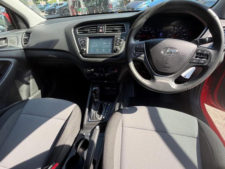 Used Hyundai i20 WL19UXV 9
