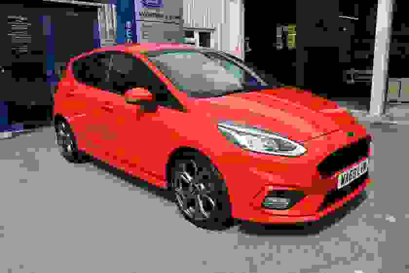 Ford Fiesta Photo at-248987f910234629974f9b4be0a652ee.jpg