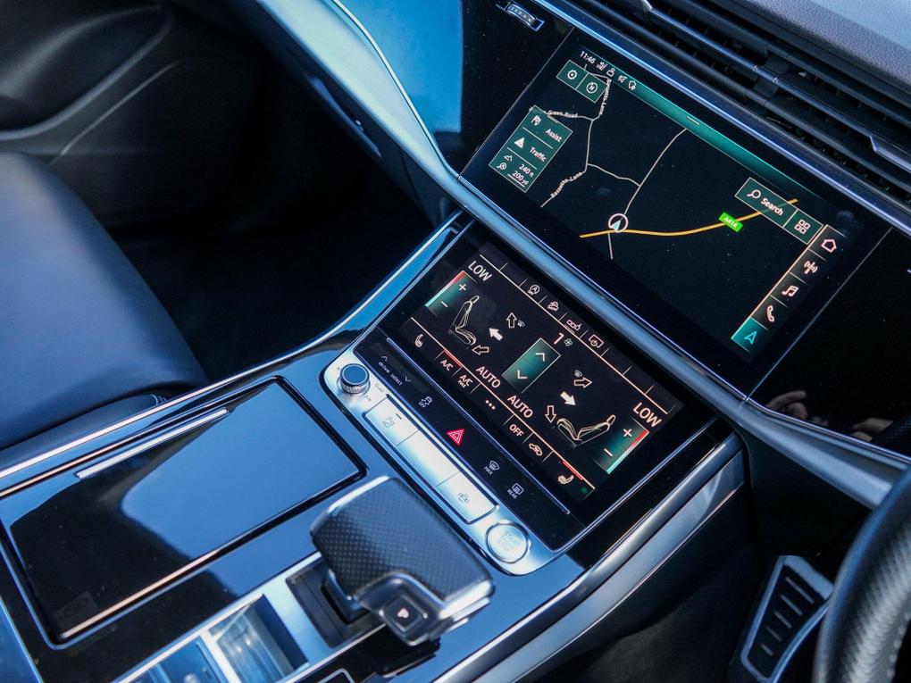 Used Audi Q8 KN70CZX 6