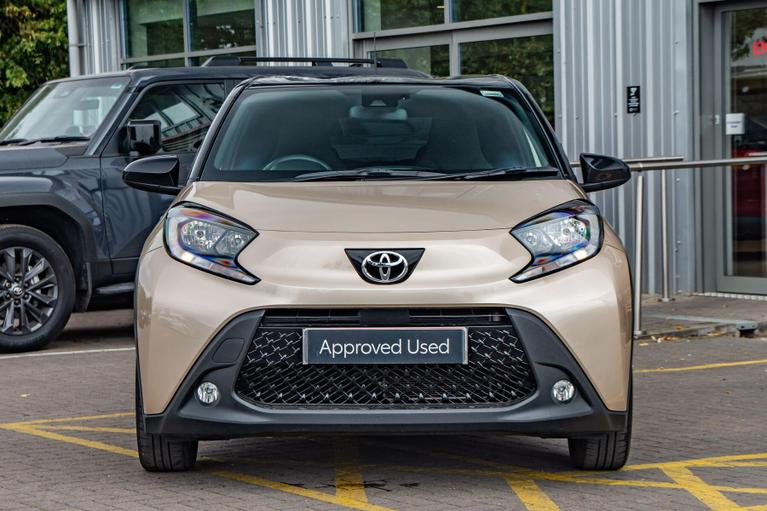 Used Toyota Aygo X YP24BLV 5
