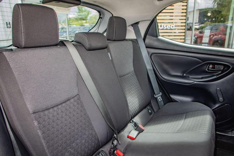 Used Toyota Yaris MD23EZK 11