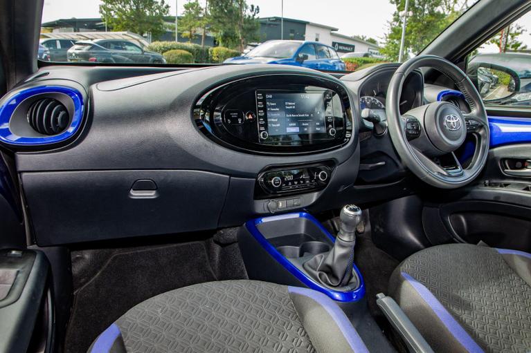 Used Toyota Aygo X EO73WWF 6