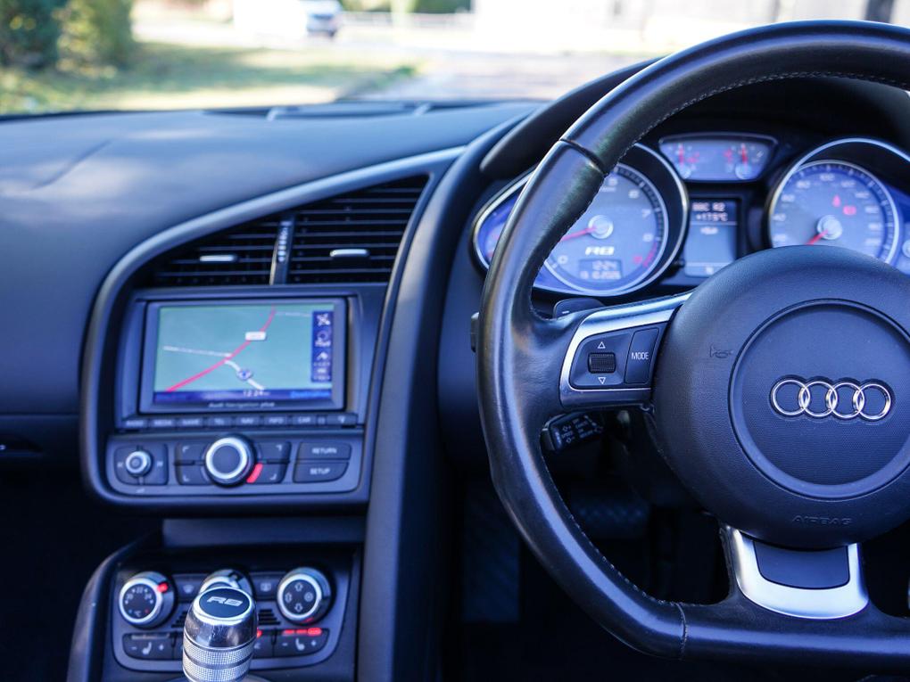 Used Audi R8 BU10MER 8