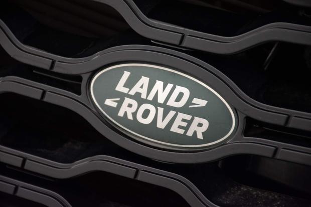 Land Rover RANGE ROVER VELAR Photo at-24ebb2cad9be44edbfd3468750e97530.jpg