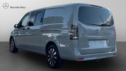 Mercedes-Benz Vito Photo at-24f36efb609644269fb2919f024dc332.jpg