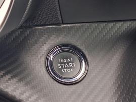 Peugeot E-208 Photo 20