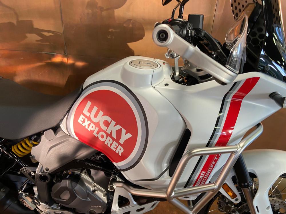 Ducati DesertX Photo at-251bdf8e582049e09c2c38ed934b7b2d.jpg