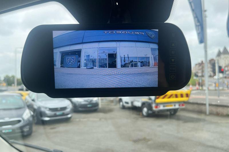 Used Peugeot Boxer NU74HFD 21