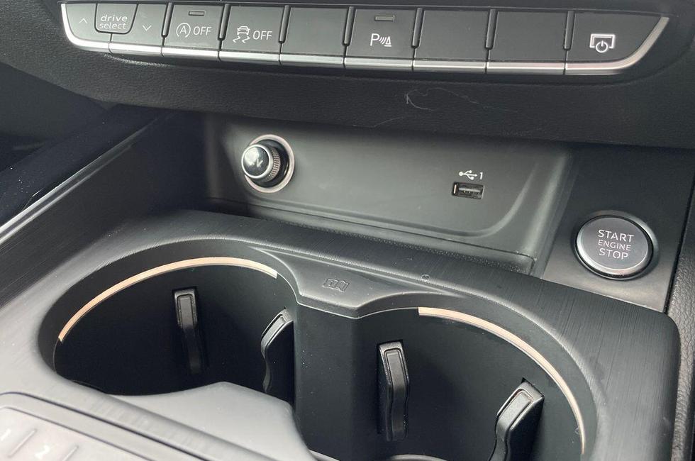 Audi A5 Photo at-25289f4a354149728edf0b9318e601c4.jpg