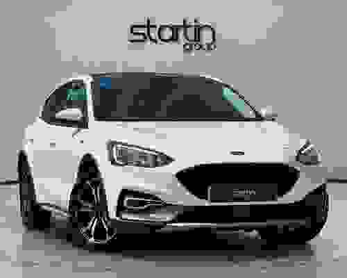 Ford Focus 1.0T EcoBoost Active X Euro 6 (s/s) 5dr White at Startin Group