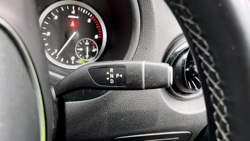 Mercedes-Benz Vito Photo at-2577f14fc3404468bedbbf6dd1475c6d.jpg