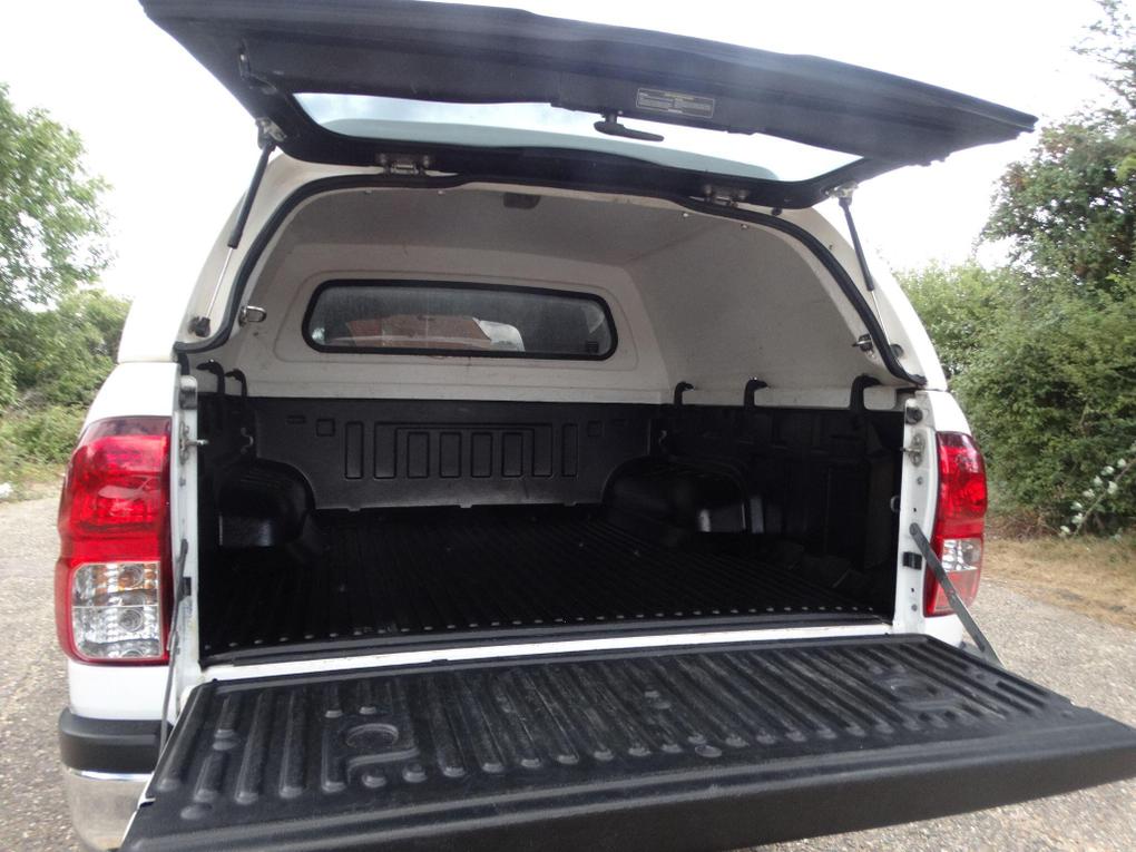 Used Toyota Hilux GC21BGZ 13