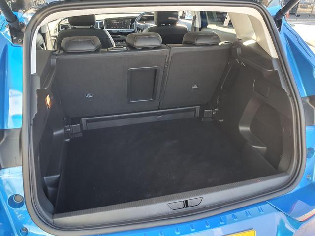 Used Vauxhall Grandland PJ24NVB 28