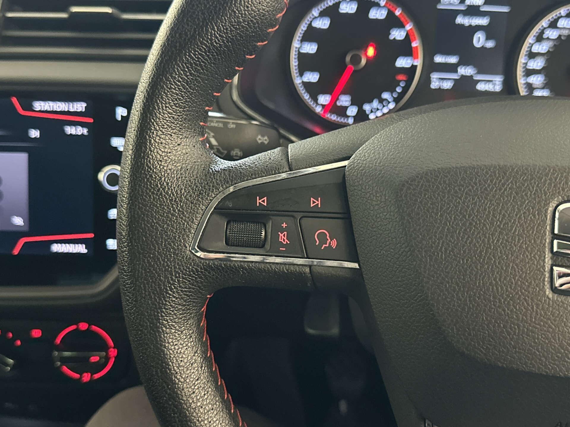 2019 SEAT Ibiza thumbnail 18