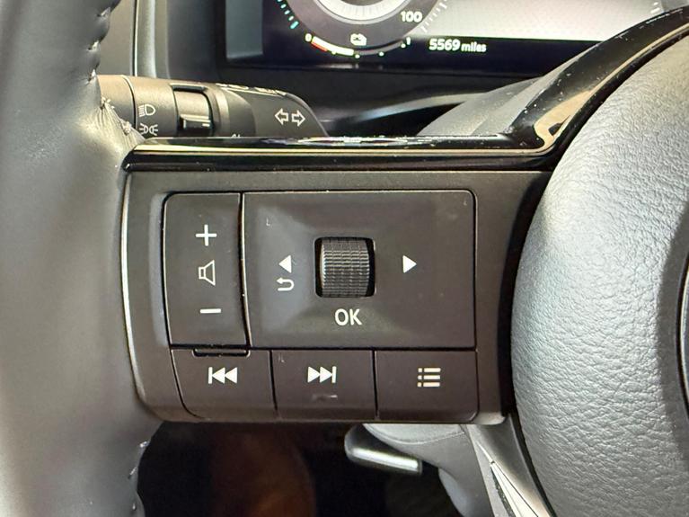 Used Nissan Qashqai WR26UEW 11