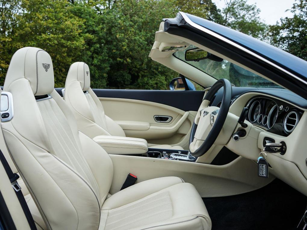 Used Bentley Continental YA14OFW 20