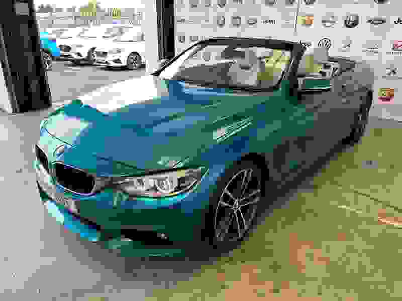BMW 4 Series Photo at-2640178afc834f37aa8fe4f8d8b2c1e3.jpg