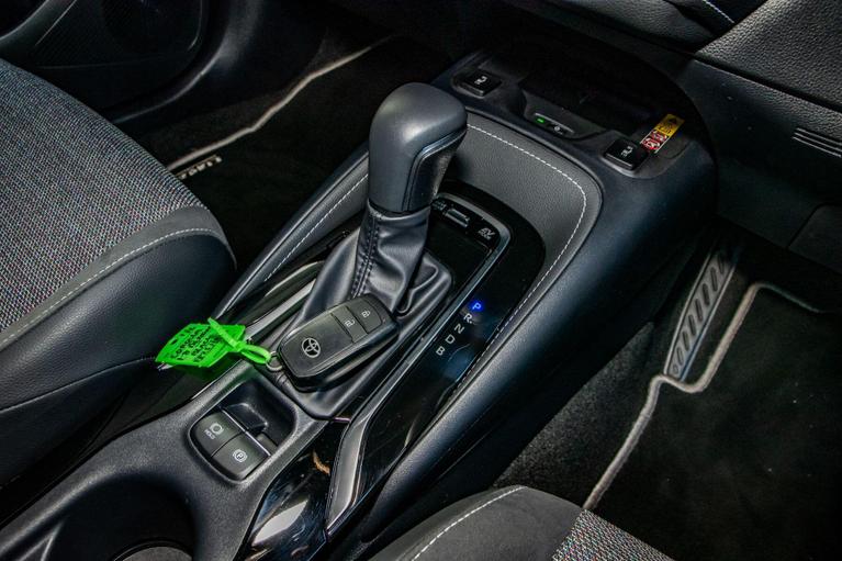 Used Toyota Corolla FP25HXV 13
