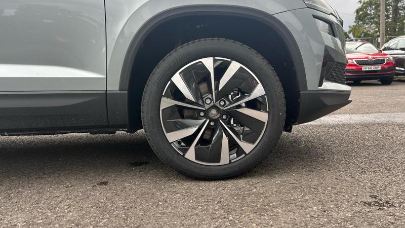 Skoda Karoq Photo at-2668c472d53147b58bc6412dc75dd503.jpg