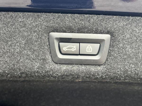 BMW 5 Series Photo at-26af570e9195404080a644269559d478.jpg