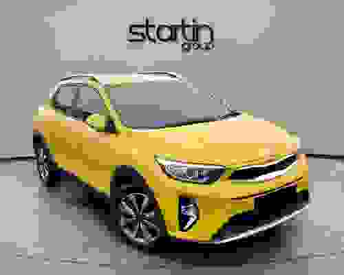 Kia Stonic 1.0 T-GDi 2 DCT Euro 6 (s/s) 5dr Yellow at Startin Group