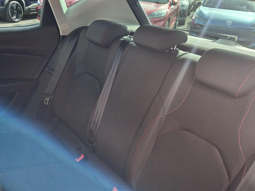 SEAT Leon Photo at-26eec91009334758beac218aeb78da21.jpg