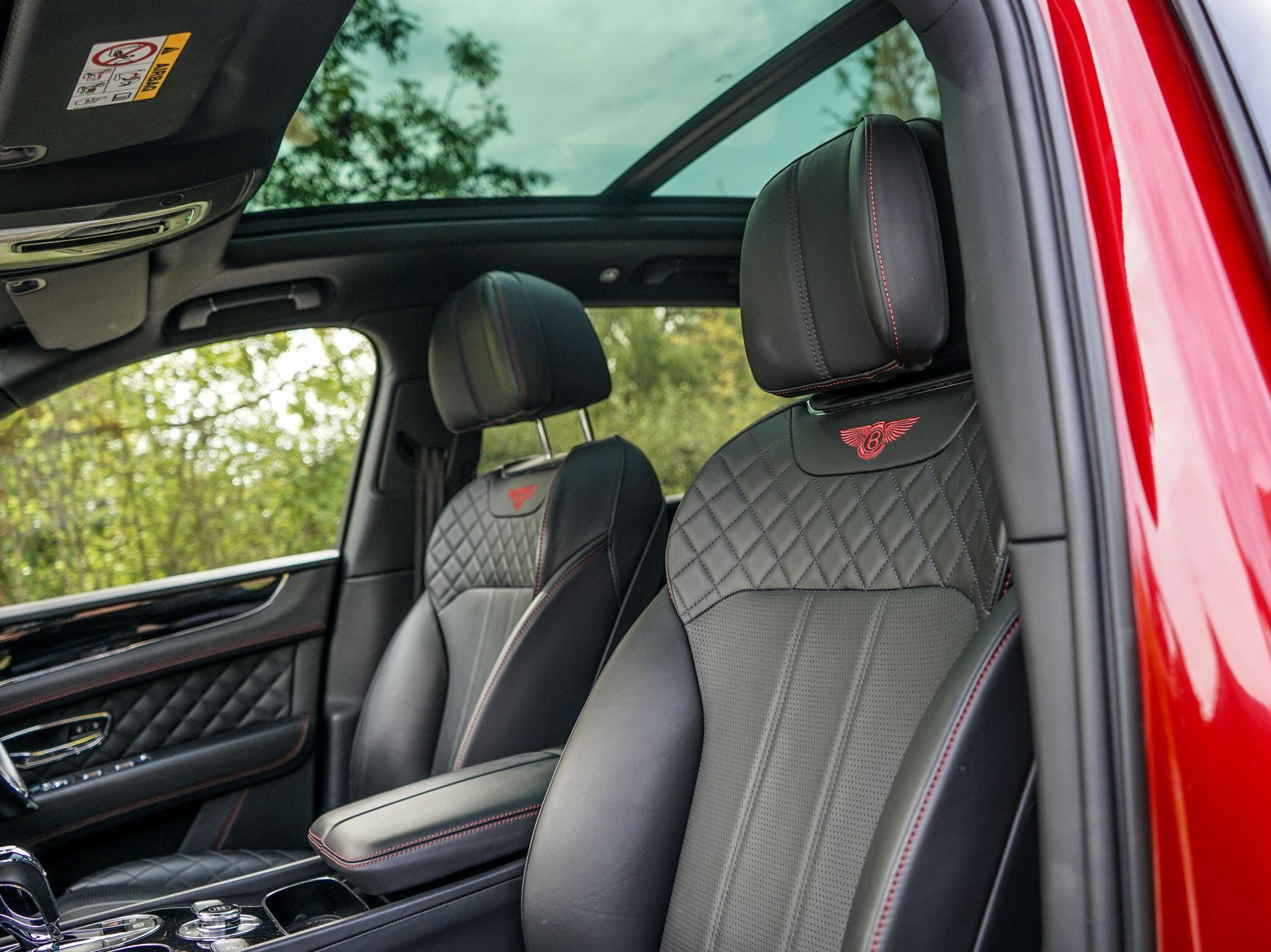 Bentley Bentayga 4.0 V8 Auto 4WD Euro 6 (s/s) 5dr — photo 12