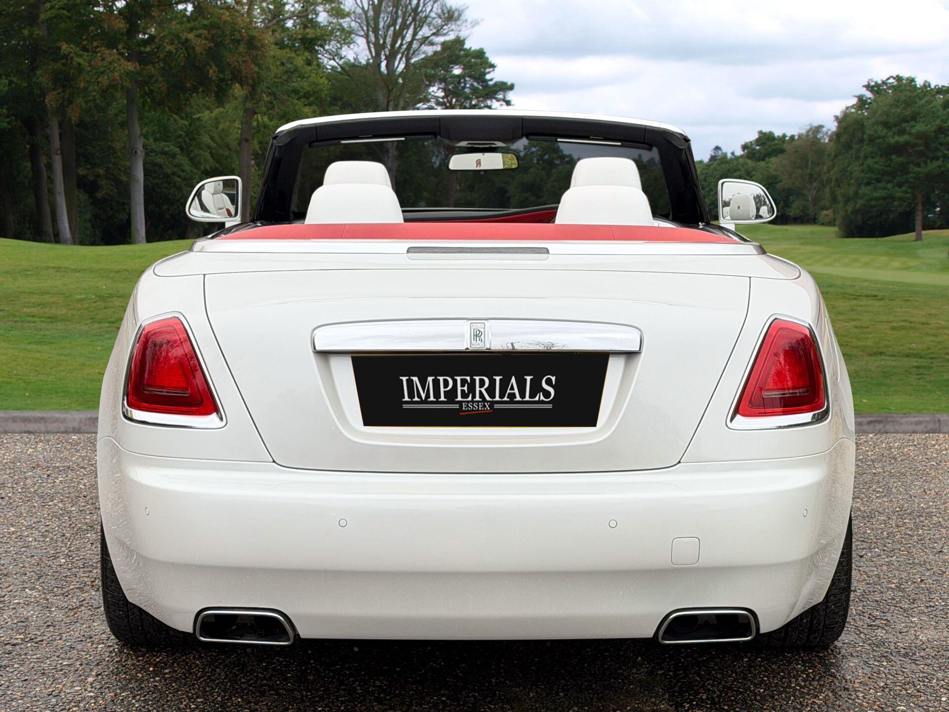 Rolls-Royce Dawn 6.6 V12 Convertible 2dr Petrol Auto Euro 6 (563 bhp) — photo 11