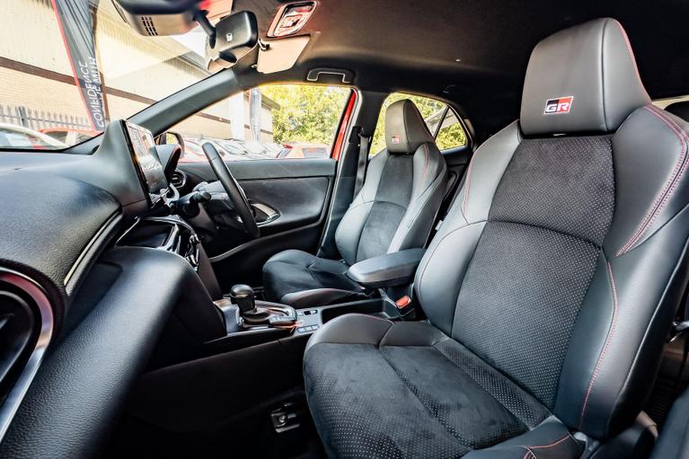 Used Toyota Yaris Cross LY23VDG 24