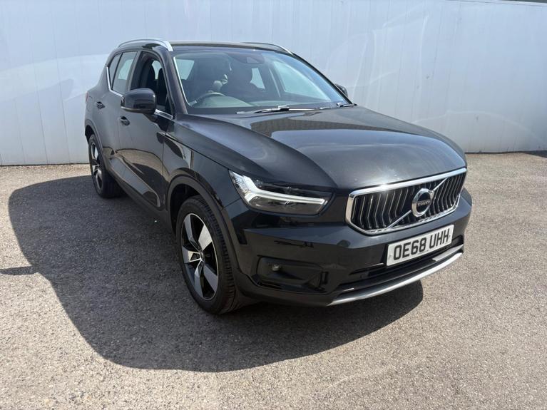 Used Volvo XC40 OE68UHH 1