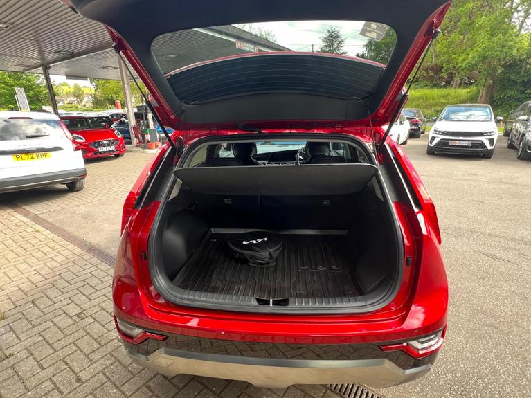 Used Kia Niro WG25UAZ 14