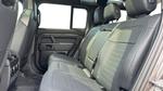 Land Rover Defender Photo 6
