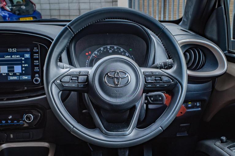 Used Toyota Aygo X BL23XJD 29