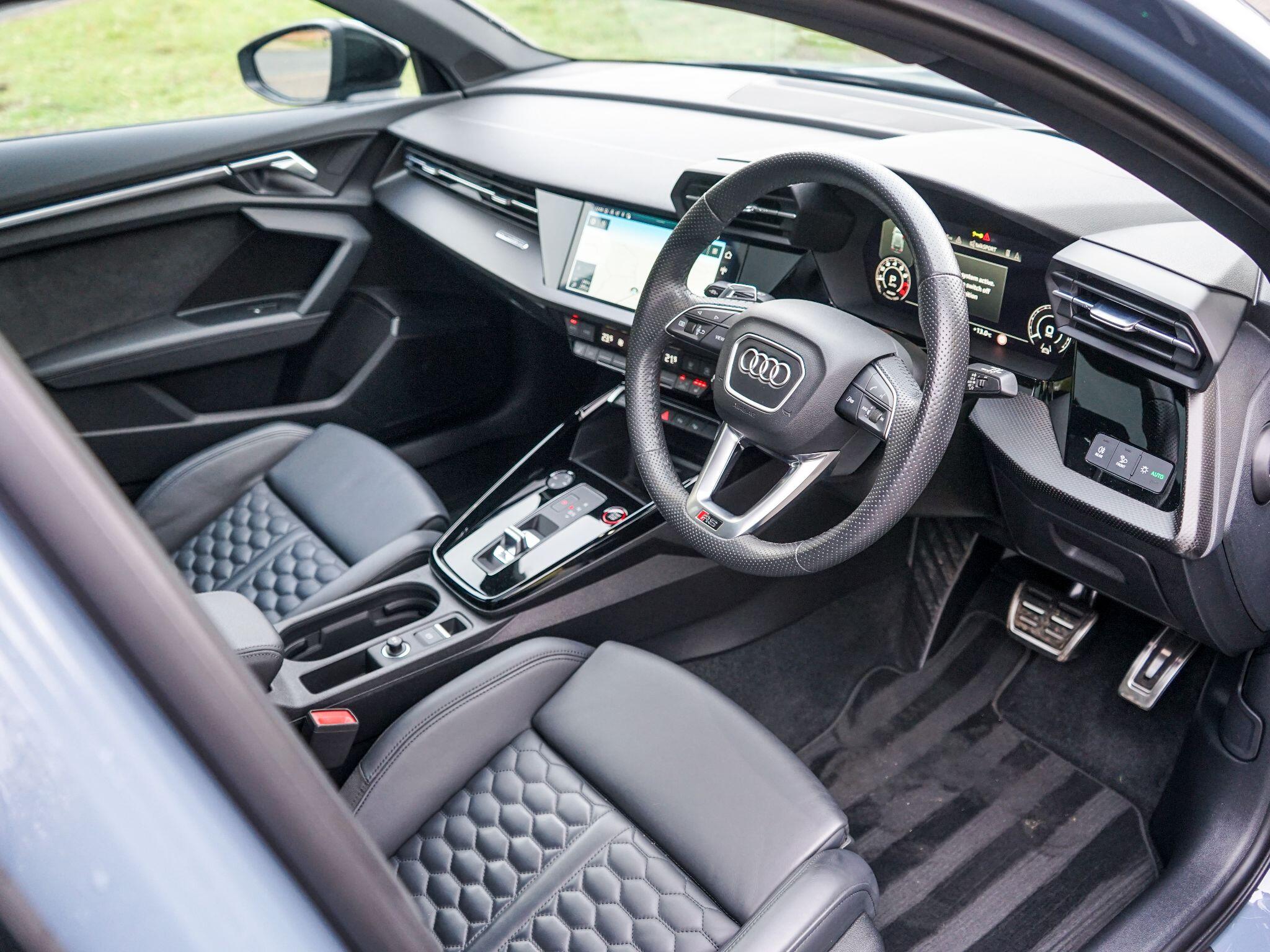 Audi RS3 2.5 TFSI Vorsprung Sportback S Tronic quattro Euro 6 (s/s) 5dr — photo 24