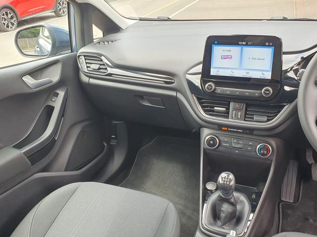 Used Ford Fiesta YT69YTH 14