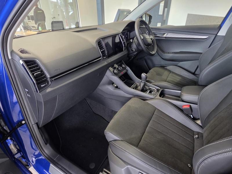Skoda Karoq Photo at-27877697c9744f6083ff9df3f7da5cb5.jpg