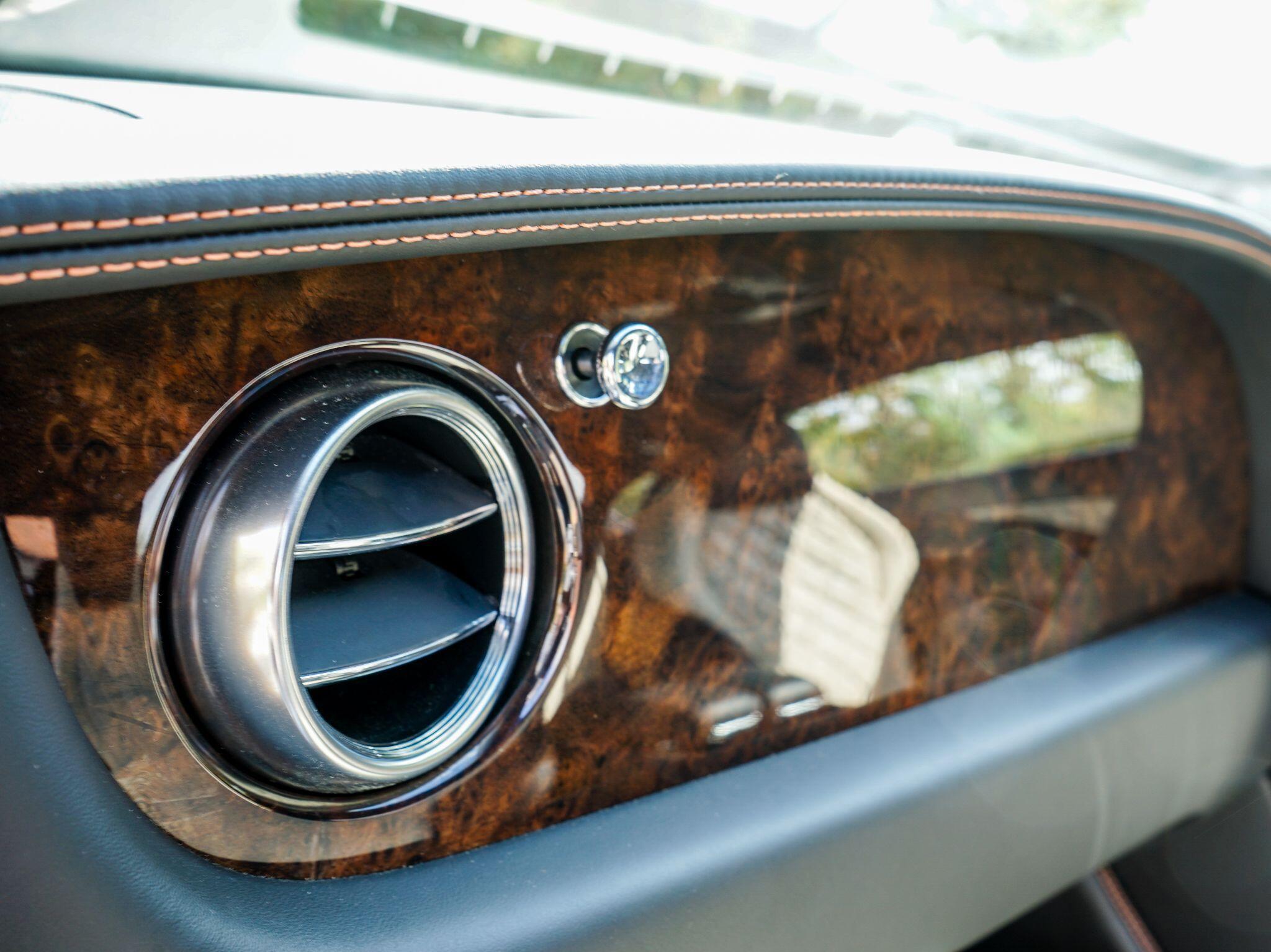 Bentley Continental 6.0 FlexFuel GT Auto 6Spd 4WD Euro 5 2dr — photo 18