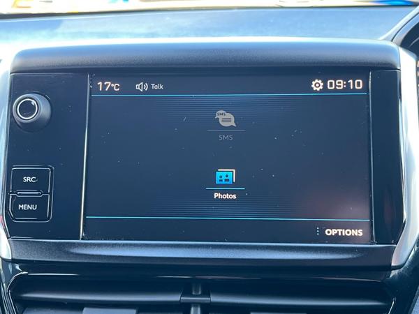 Used Peugeot 2008 BF68CTO 32