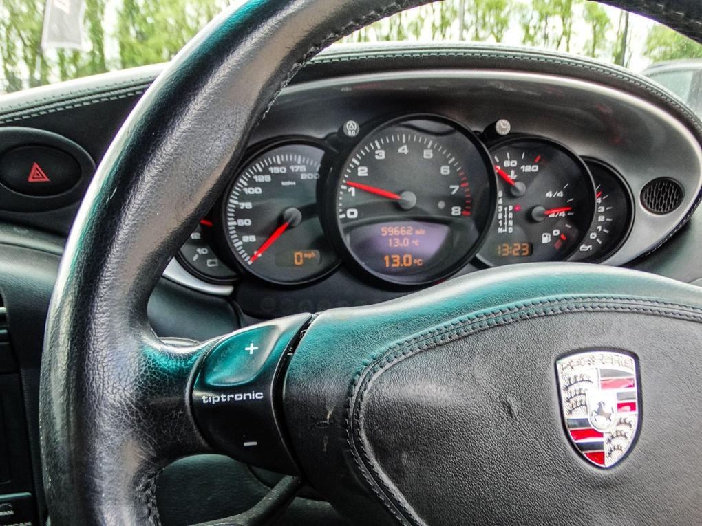 Used Porsche 911 RX03KJV 27