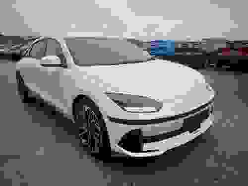 Used ~ Hyundai IONIQ 6 Premium Auto AWD 4dr 77.4kWh Serenity White at Richmond Motor Group