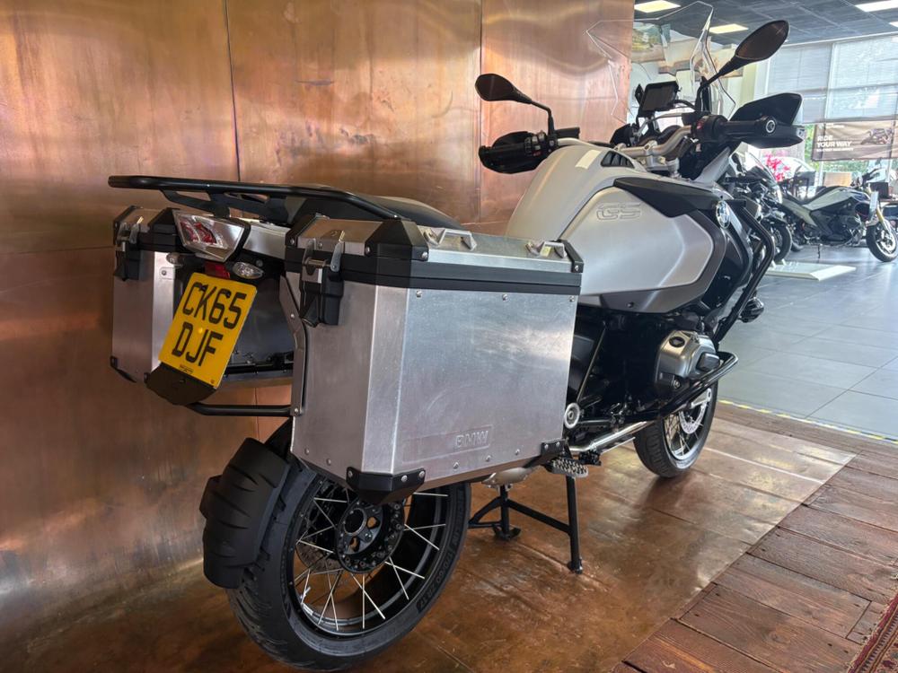 BMW R 1200 GS Adventure Photo at-2794217b8a7b4805ae7c586099761ebf.jpg