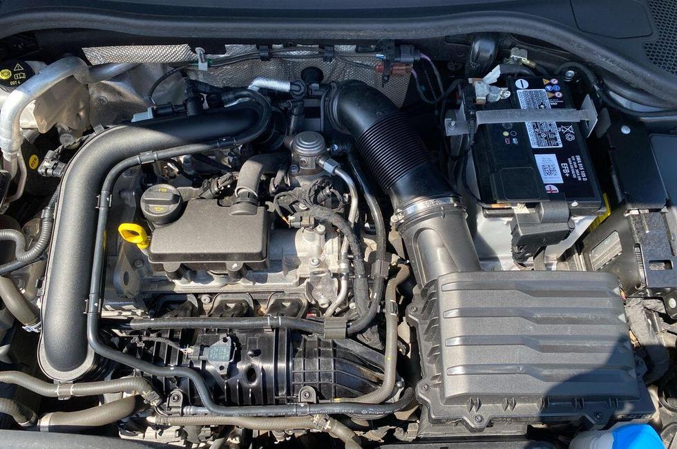 Audi A3 Photo at-2795dbfe8aac4134bae245fd55f1c00d.jpg