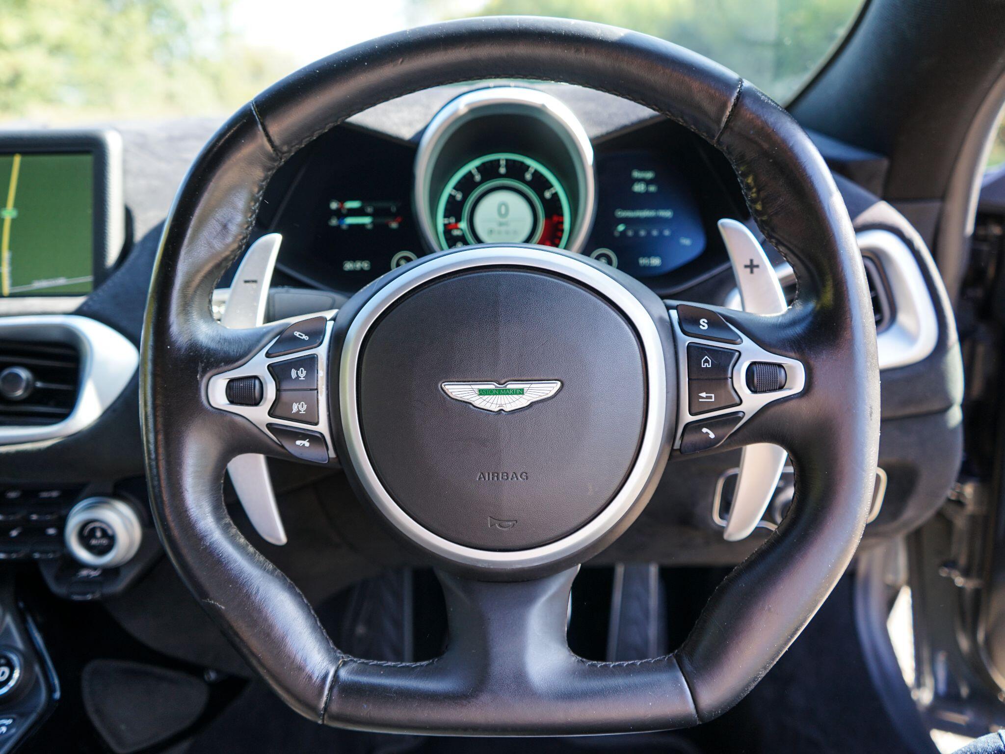 Aston Martin Vantage 4.0 V8 Auto Euro 6 2dr — photo 7
