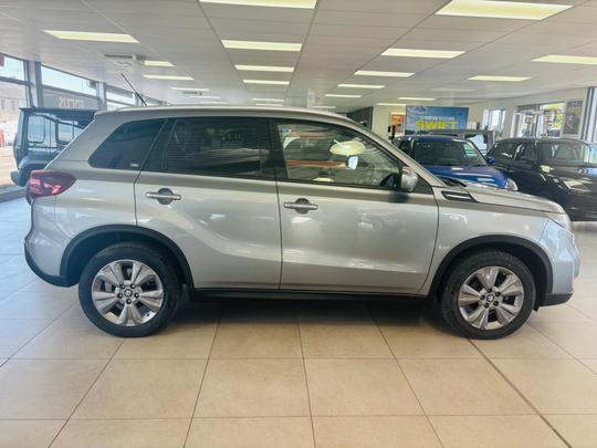 Suzuki Vitara Photo at-27b5752d95144ad4accc632698dcc7b4.jpg